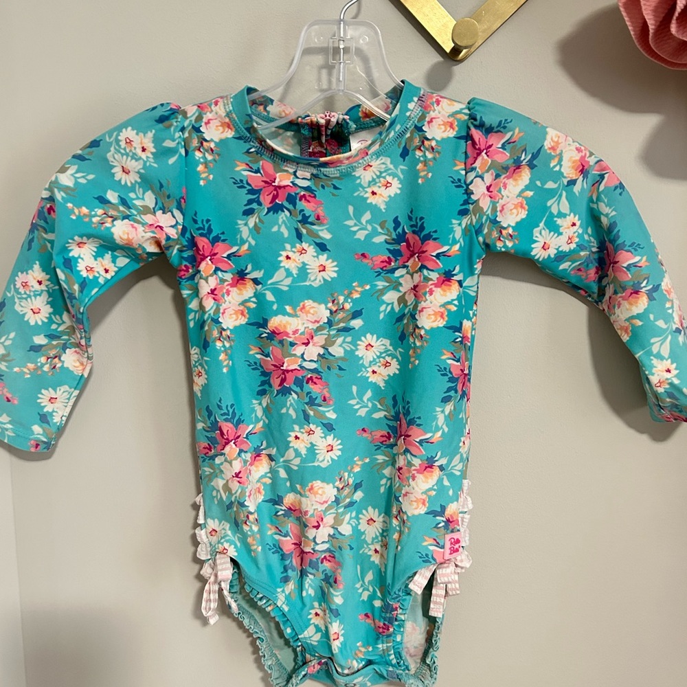 Ruffle Butts 2T Rash guard swimsuit floral print bathing suit